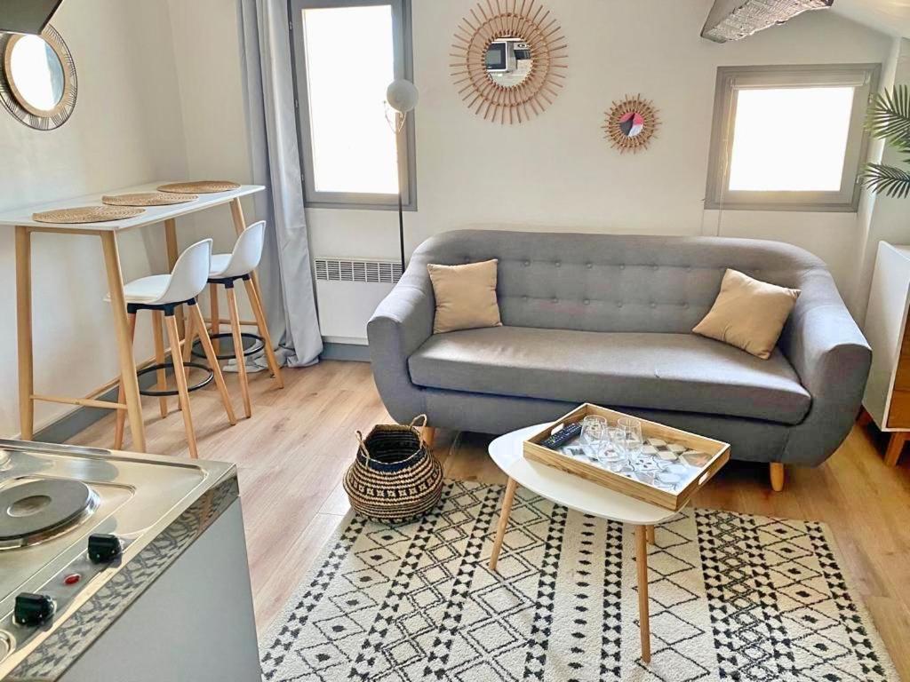 Studio Cosy A Deux Minutes Du Port ลาแซน-ซูร์-แมร์ ภายนอก รูปภาพ